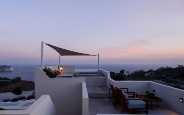 Potnia Theron Suites