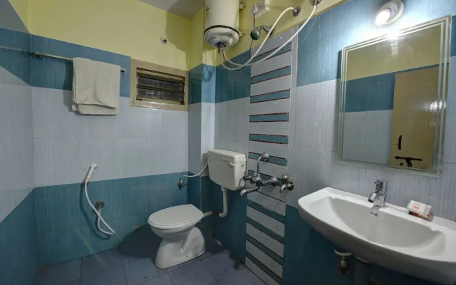 OYO 22499 Vishnu Residency