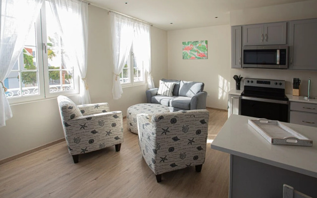 Oranjestad City Suites