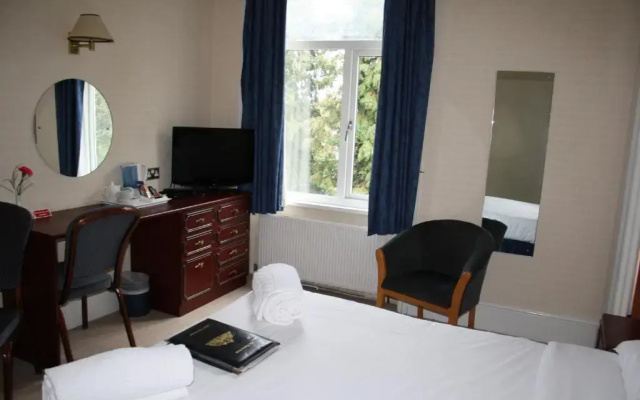 Uno Hotel Thames