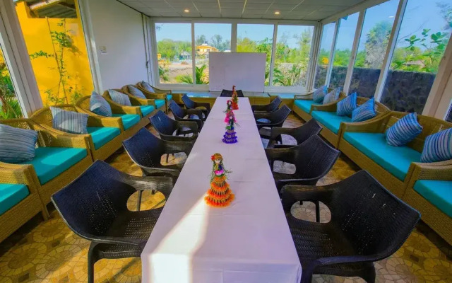 Casuarina Bay Beach Resort