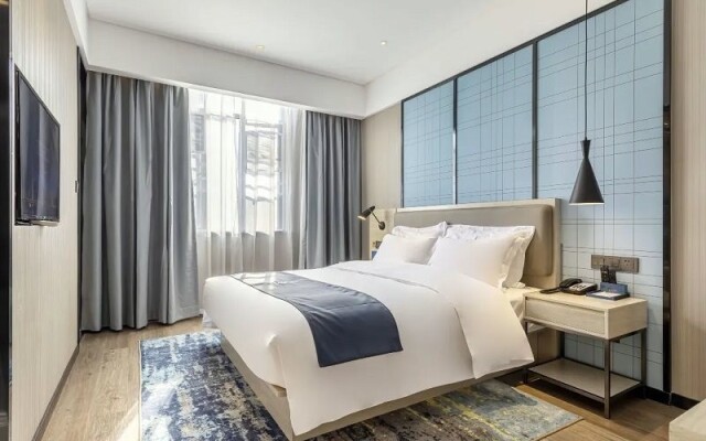 Echarm Hotel(subway station store in Fuzhou University Town)