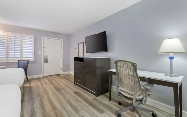 Best Western Space Age Lodge