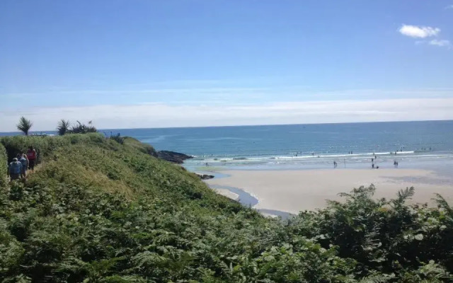Inchydoney Apt 6, Block D