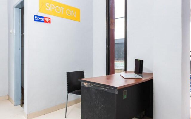 Pondok Akuanna by OYO Rooms