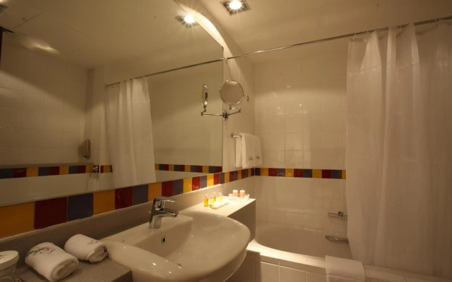 L' Arabia Hotel Apartments