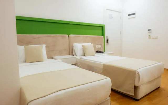 Regenesis Hotel  Spa