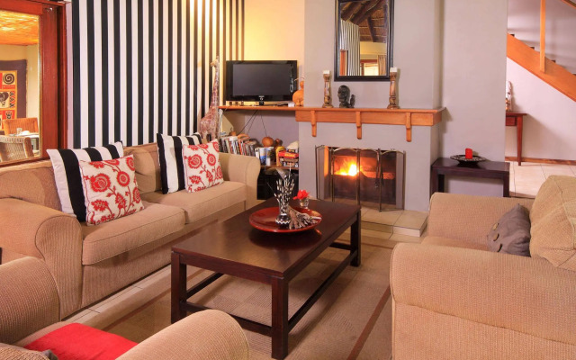 Thatchwood Country Lodge