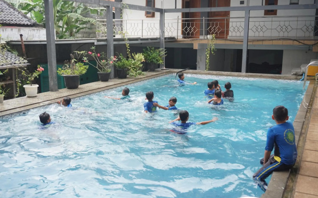 OYO 586 Hotel Wijaya