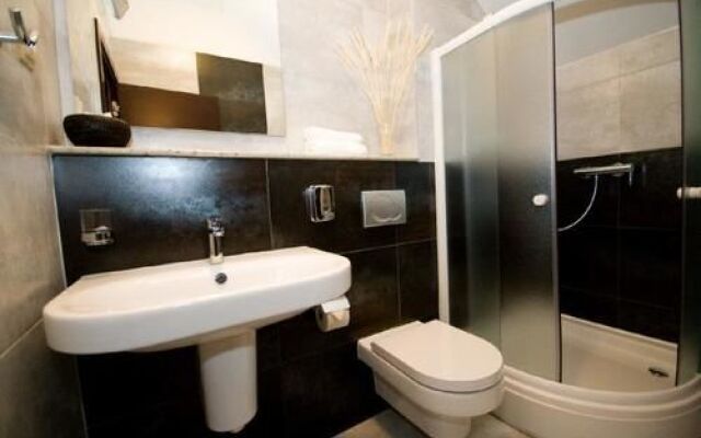 Villa Flores - Apartments