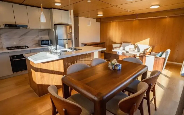 JillyLan Village Apartment