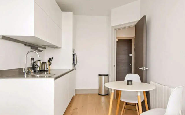 Harrow Apartments