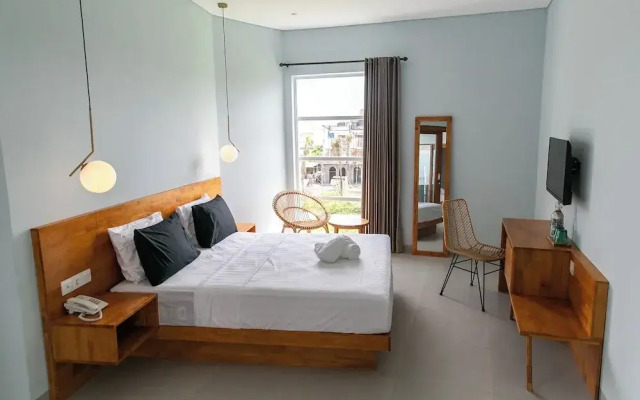 Coco & Pineapple Pants Hostel