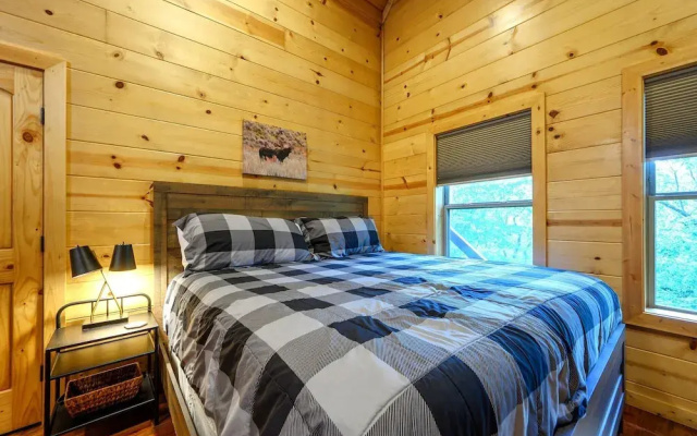 Summer Moon Lodge - For 8ppl