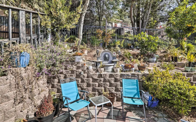 Peaceful Oakland Oasis w/ Private Yard!