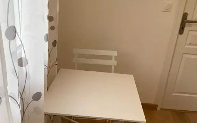 Chambre , 1 lit double et 1 lit simple