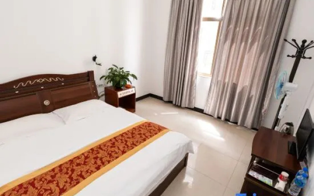 Mile Xinyan Hotel — 2-star hotel in Mile