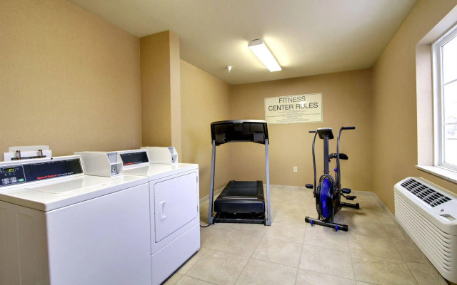Cobblestone Inn & Suites – Big Lake