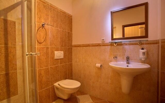 Hotel Tevel