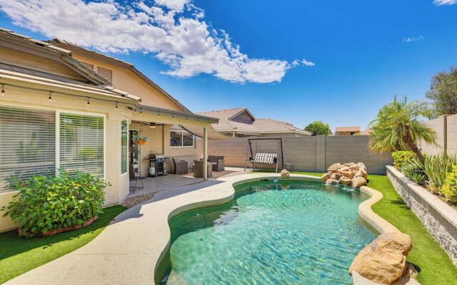 Private Pool & Patio: Home in Surprise!