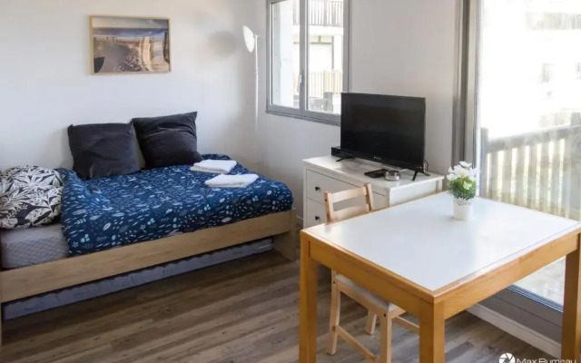 Studio moderne accès plage, piscine et tennis