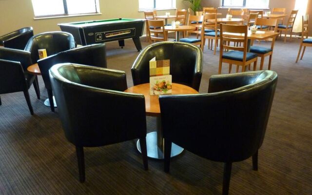 ibis Rotherham East – (M18 - M1)