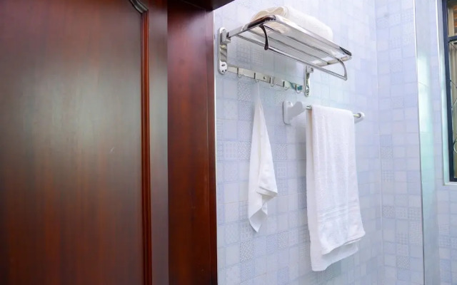 Malaikanzi Suites