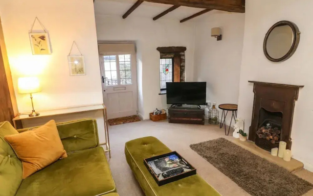 Courtyard Cottage
