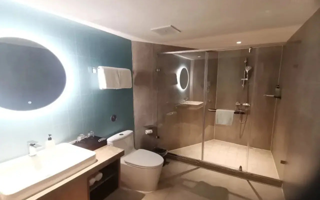 Home Inn Guangzhou Tianpingjia Metro Station Guangzhou Avenue North Branch