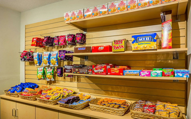 Quality Suites Atlanta Airport East