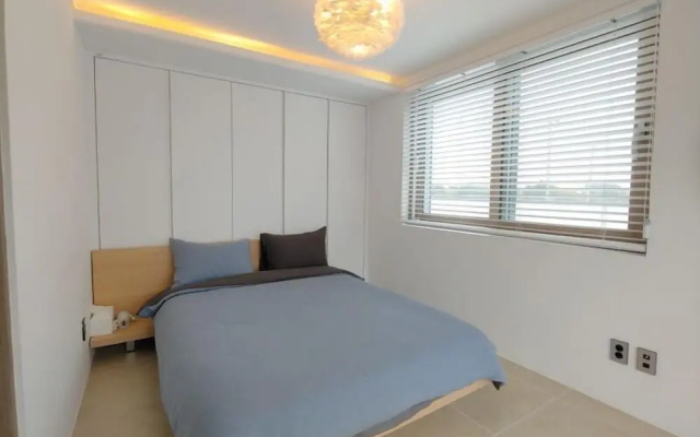 Poolstory 6 pool villa