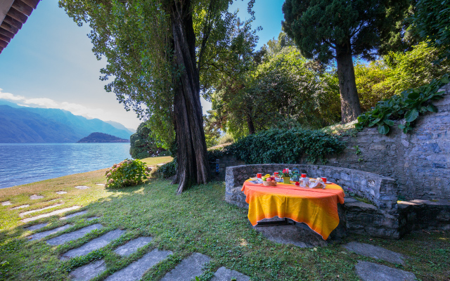 Menaggio Spiaggia