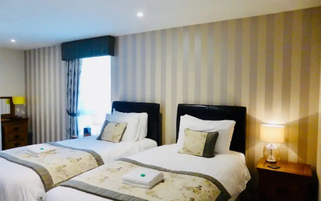 Glen Clova Hotel and Lodges