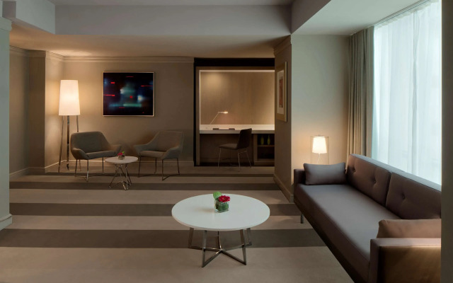 The Royal Sonesta Minneapolis Downtown