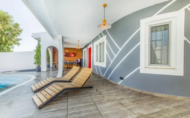 Extraordinary Villa With Private Pool in Antalya