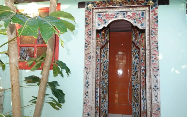 Tour du Monde, Gîte Des Voyageurs