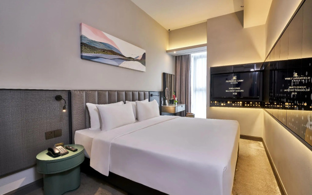 Sleeping Lion Suites