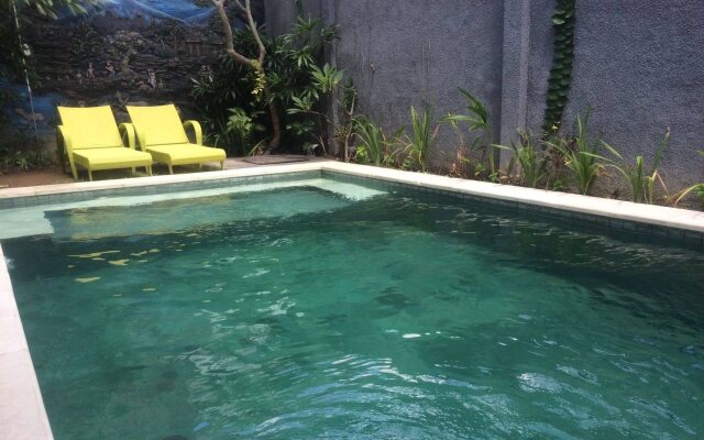Kembang Sari Suites
