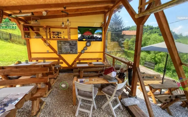 Bosnian Pyramid Glamping