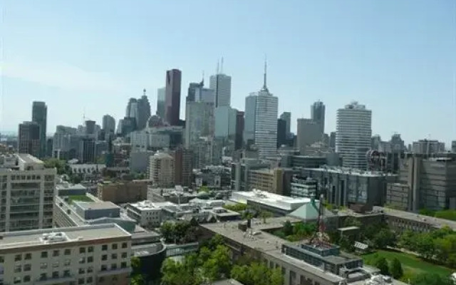 Neill-Wycik Backpackers Hotel