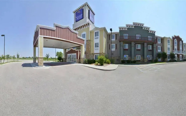 Sleep Inn & Suites