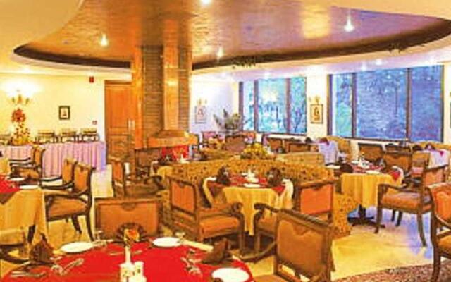 Quality Inn Himdev