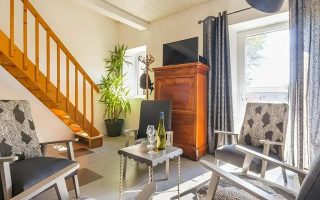 Gîte Monnières, 2 pièces, 4 personnes - FR-1-306-985