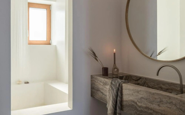 Villa Mimaze Minimalist Living
