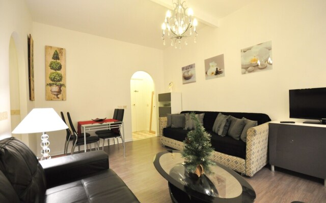 Holiday Apartments Rome - Trevi Fountain