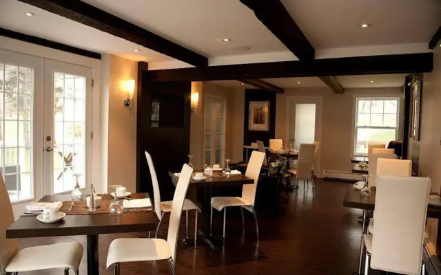 Auberge Sous L'Edredon B&B