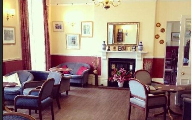 Daunceys Hotel