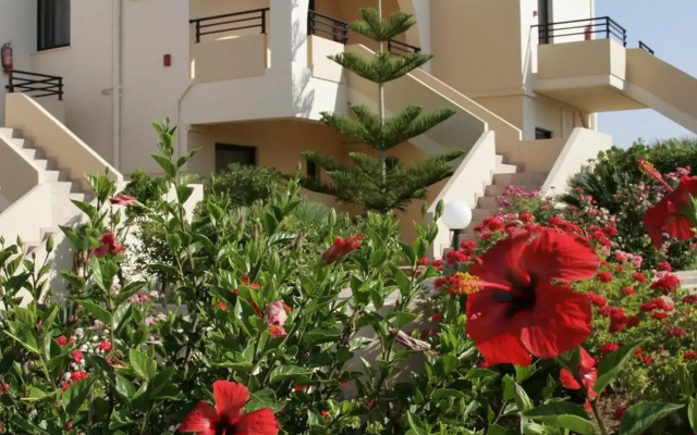 Nanakis Beach Hotel