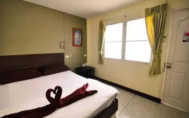 Krabi Flora Hotel
