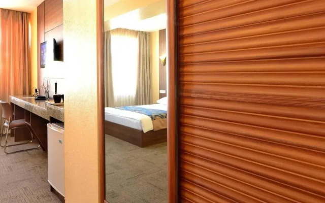 Zolo Hotel